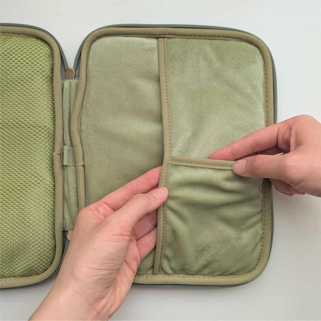 Matcha Puff Pouch